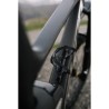 Le Pulse Z2 est un porte-bidon réversible construit en deux parties permettant de choisir le sens de montage sur le vélo.